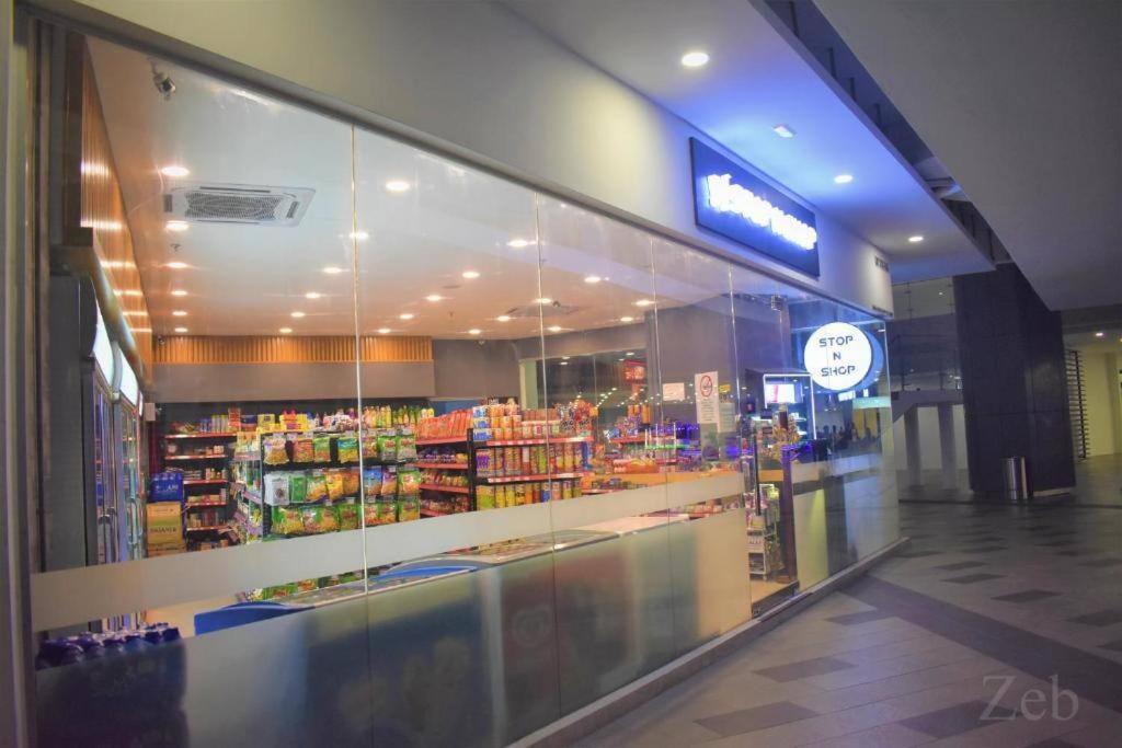 I-city Casa Lucia- Wifi, Netflix, Parking, 60inch Big Tv, 7pax *