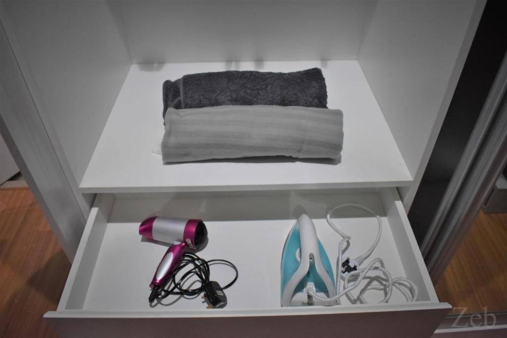 I-city Casa Lucia- Wifi, Netflix, Parking, 60inch Big Tv, 7pax Shah Alam