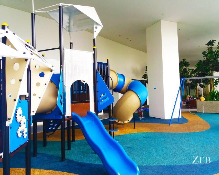 I-city Casa Lucia- Wifi, Netflix, Parking, 60inch Big Tv, 7pax * Shah Alam