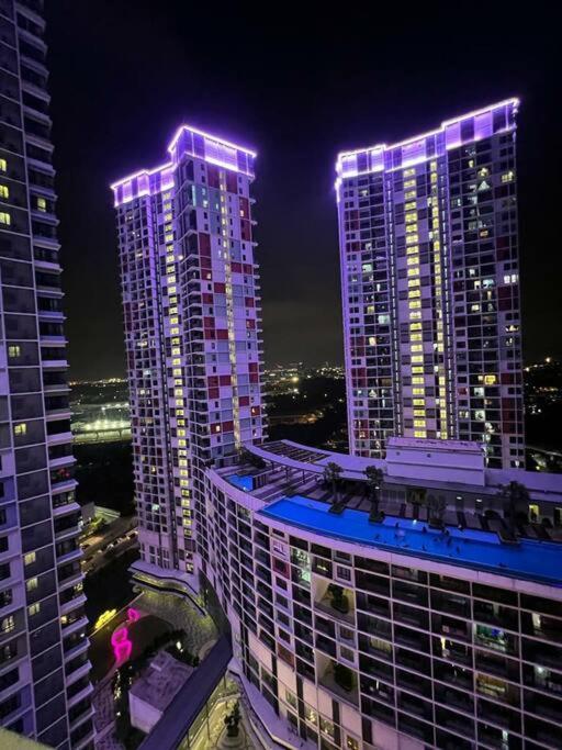 I-city Casa Lucia- Wifi, Netflix, Parking, 60inch Big Tv, 7pax Apartment *